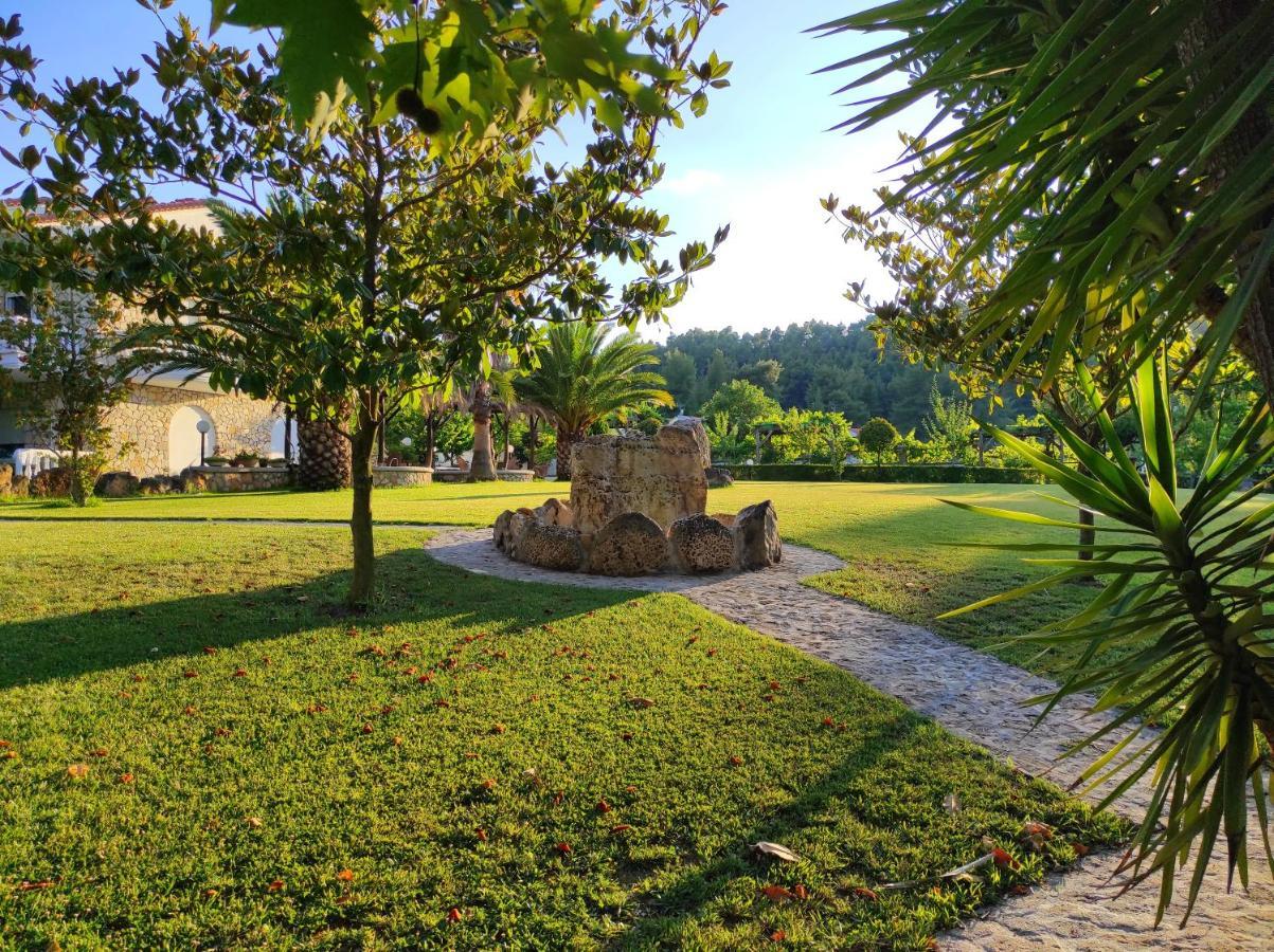 Chrouso Apartments Paliouri Exterior photo