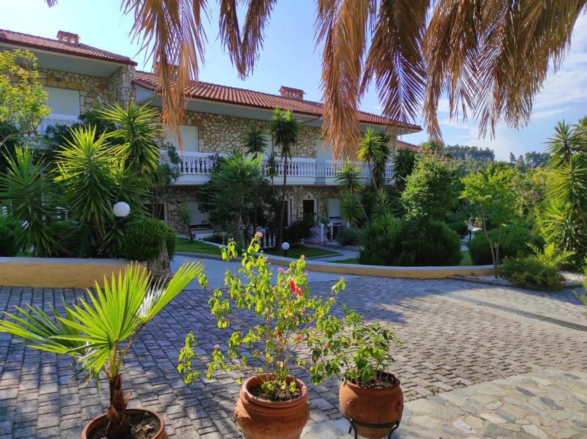 Chrouso Apartments Paliouri Exterior photo