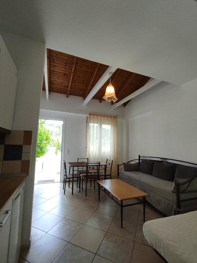 Chrouso Apartments Paliouri Exterior photo
