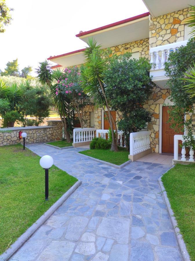 Chrouso Apartments Paliouri Exterior photo